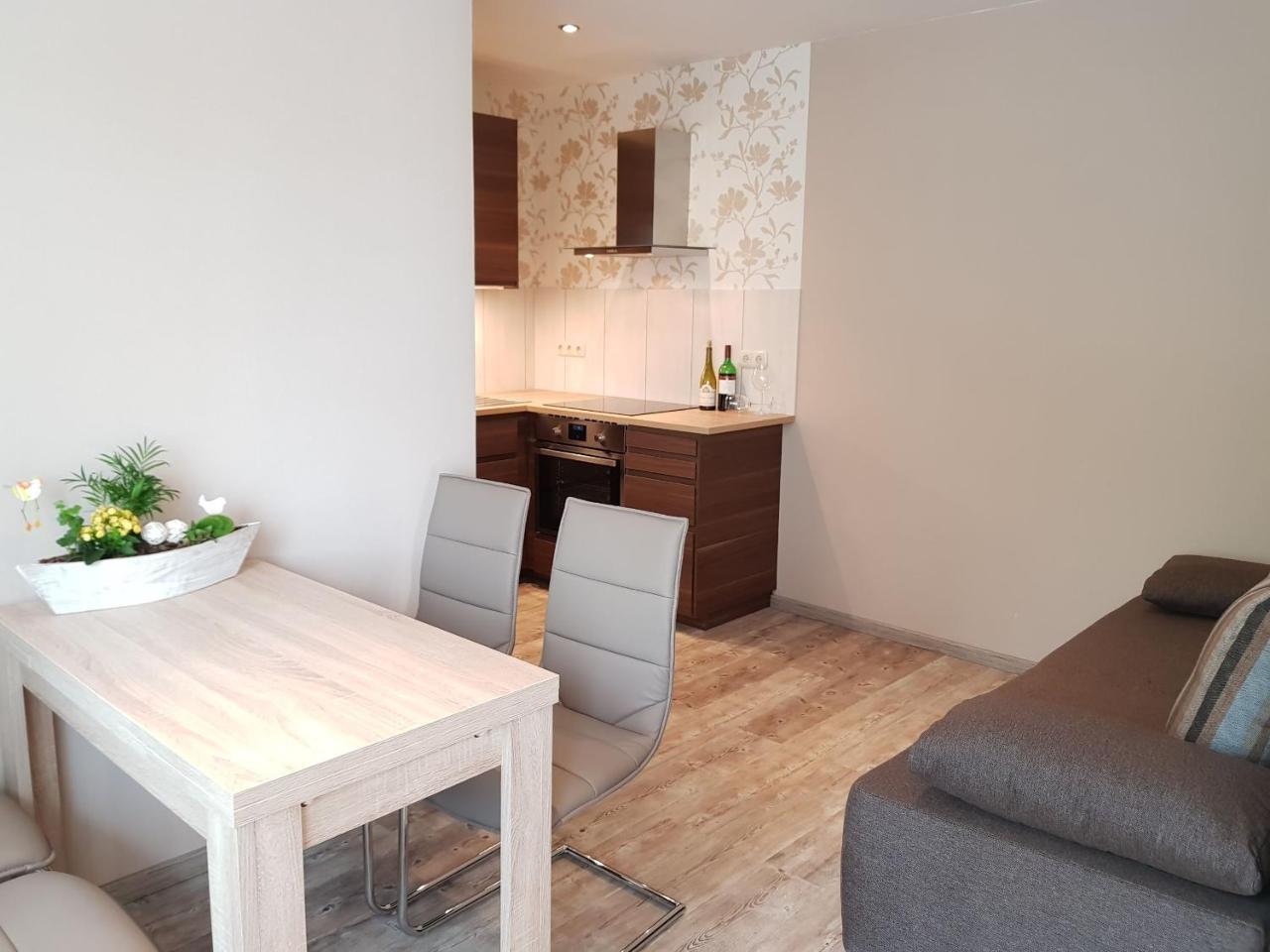 Apartments By Gasthof Bucksande Apen Екстериор снимка